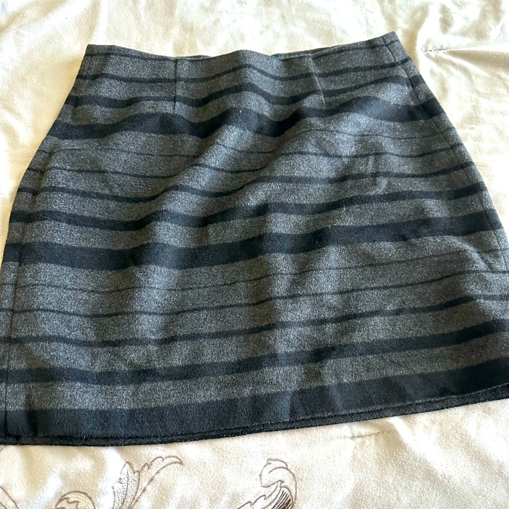 Stripes skirt.